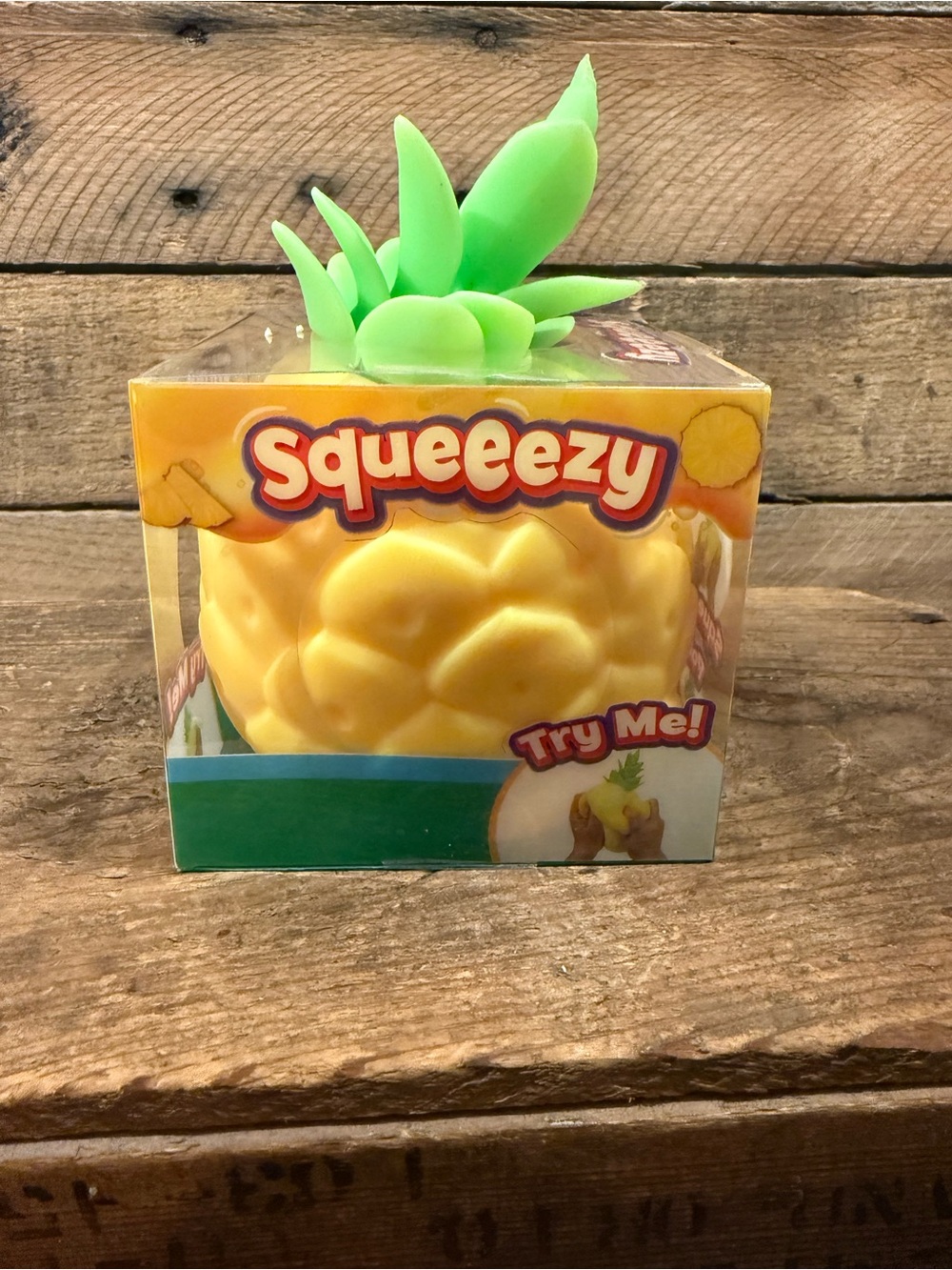 Pineapple Squishy Toy - Yellow & Green